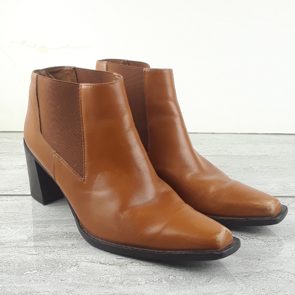 Paul Green Camel Tan Chelsea ankle boots